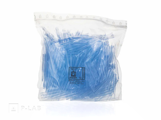 BRAND pipette_tips_bulk_50-1000_blue.jpg